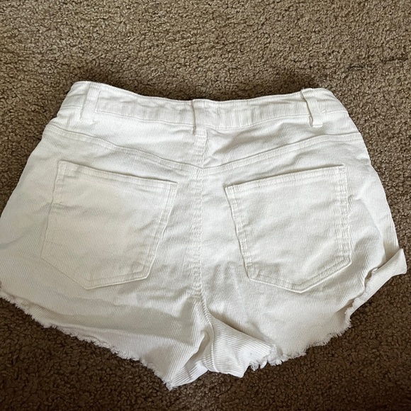 Forever 21 Shorts - Picture 6 of 8